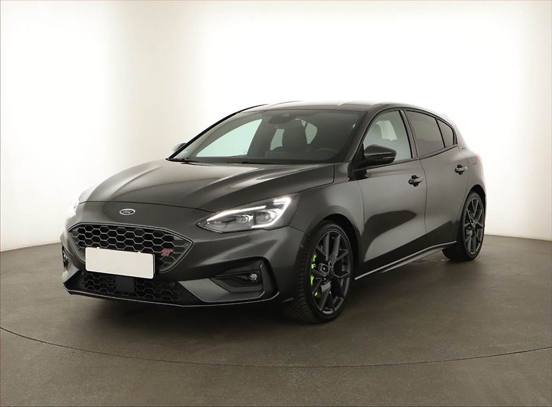 Ford Focus (2020) 2.3 EcoBoost ST - fotka 2 z 20