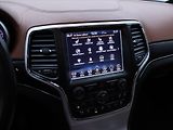 Jeep Grand Cherokee 3,0 CRDI 184kW Summit 4x4 CZ - náhled 28
