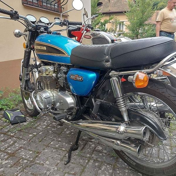 Motocykl zvaný Pérák patřil k úspěšným typům značky Jawa.