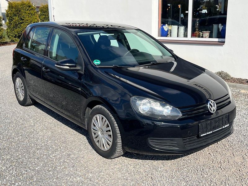 Volkswagen Golf (2009) 2.0 TDI - fotka 1 z 21