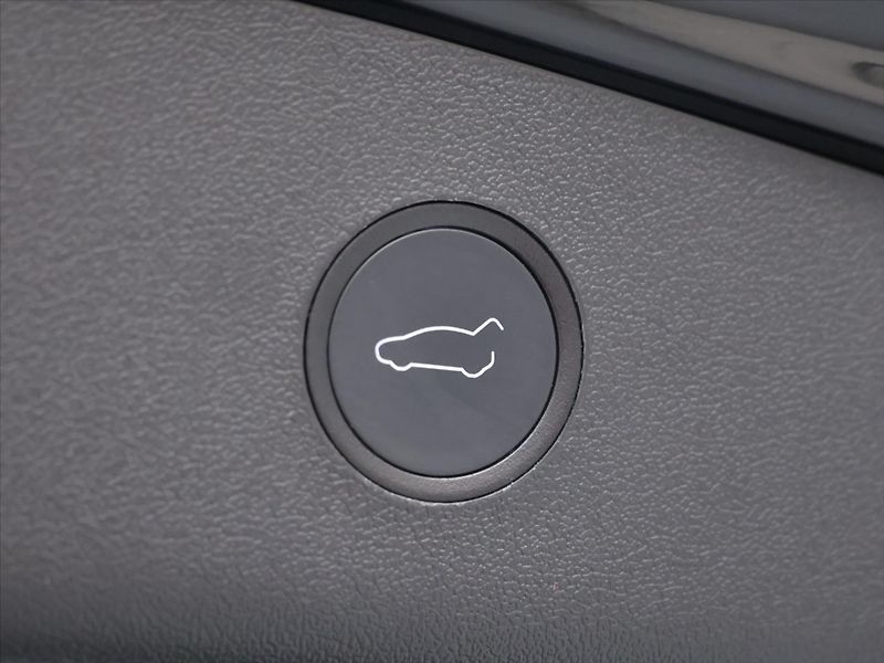 Tesla Model 3 Long Range 75kWh AWD sOH 96,4% - fotka 11 z 32