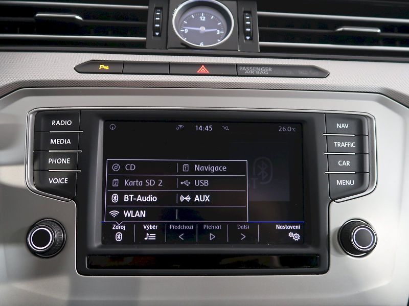 Volkswagen Passat (2017) COMFORTLINE 1.6TDI 88KW - fotka 25 z 37