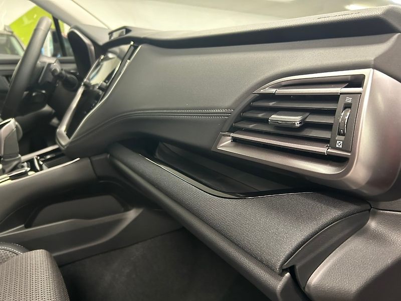 Subaru Outback (2025) 2.5 ACTIVE 2025 nové | Záruka - fotka 23 z 40