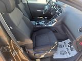 Peugeot 3008 (2009) 2.0HDi 110kW Panorama - náhled 14