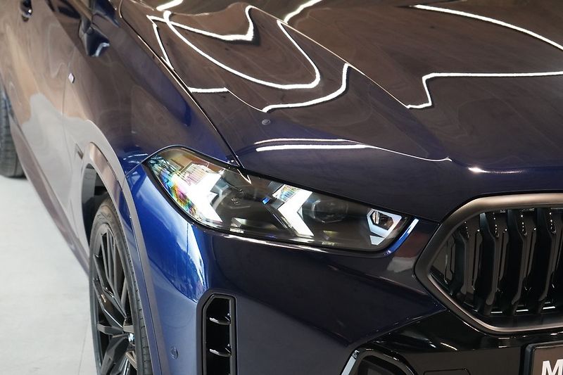 BMW X6 30d xDrive, Vzudch, Masáž - fotka 5 z 47