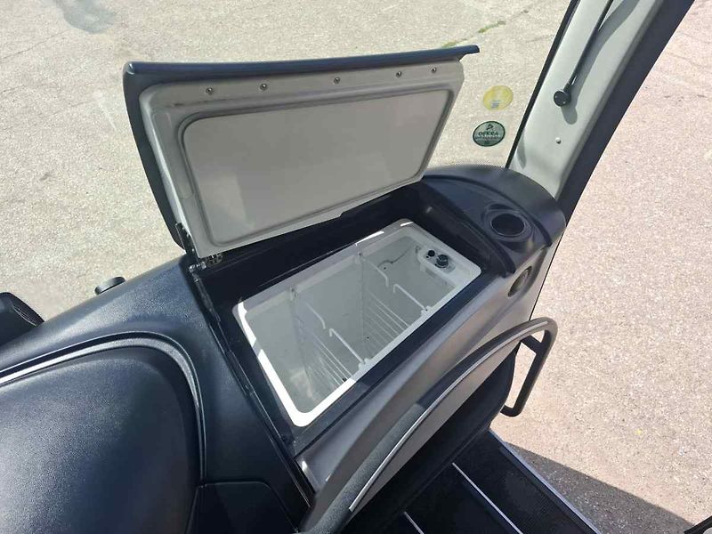 Setra S 515 HD - fotka 29 z 44