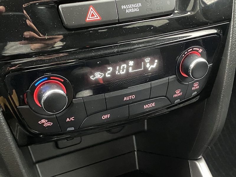 Suzuki Vitara 1.4iJET, ČR-1m, 4x4, Premium - fotka 24 z 33