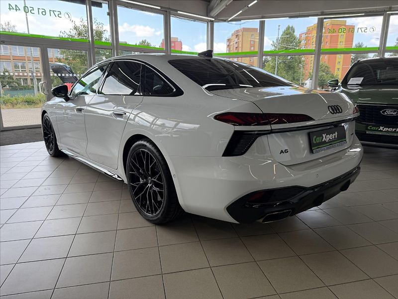 Audi A6 3,0 3,0 V6 TFSI QUATTRO S-line - fotka 6 z 41