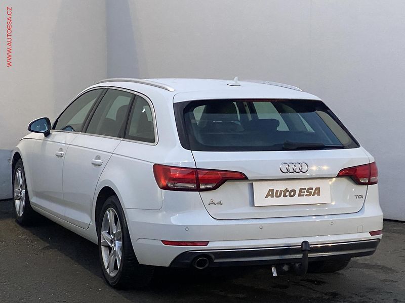 Audi A4 (2016) 2.0 TDi, Bixen, kůže, navi - fotka 6 z 19
