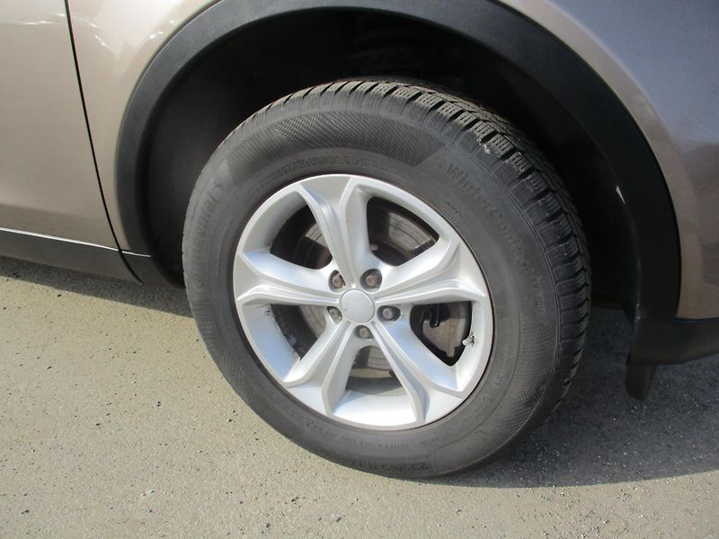 Land Rover Discovery Sport 2.0 TD4 110kW 4x4 koupeno CZ - fotka 19 z 42