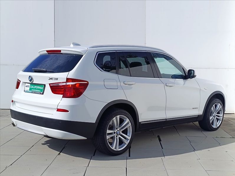 BMW X3 2,0 D X-drive aut. Kůže Bi-xen - fotka 6 z 53