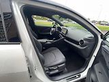Toyota C-HR 2.0HEV, ČR, Executive, 2x pneu - náhled 26