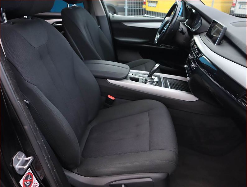BMW X5 (2017) sDrive25d, Automat, Serv.kniha - fotka 9 z 21