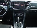 Volkswagen T-Roc (2018) Style 2.0 TSI 4Motion, 4X4 - náhled 12