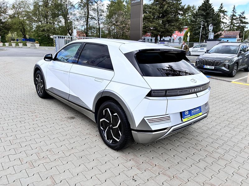 Hyundai Ioniq 5 58KWH-125KW,STYLE,ZÁRUKA,1MAJI - fotka 5 z 38