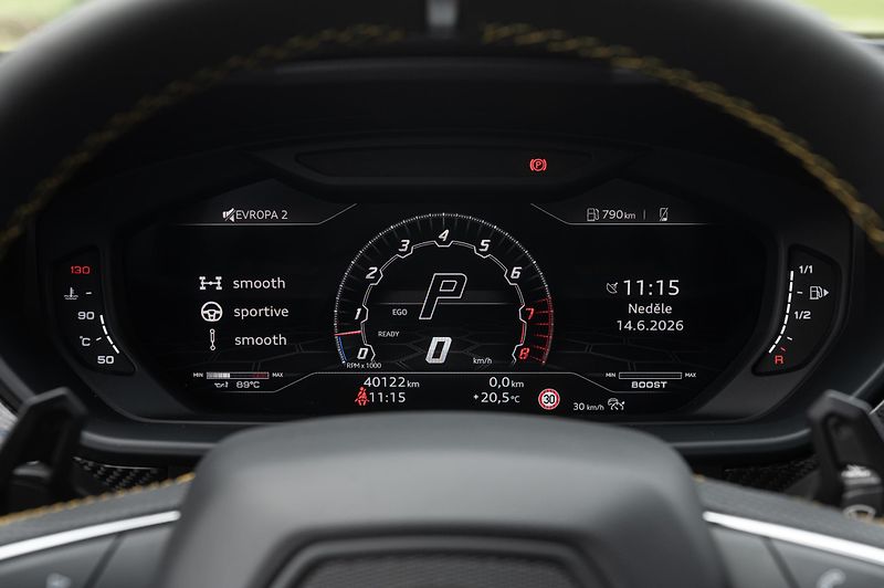 Lamborghini Urus (2022) Carbon 478kW PPF Záruka  - fotka 15 z 35