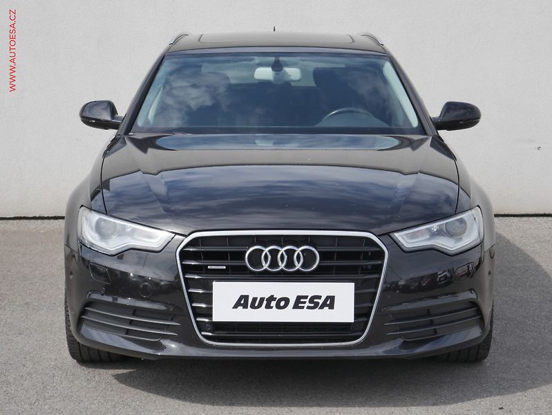 Audi A6 (2013) 3.0TDi quattro, AT, výhřev - fotka 2 z 25