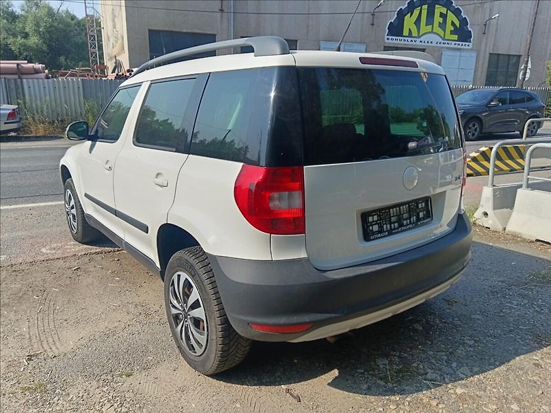 Škoda Yeti 1,2 TSi DSG  Experience-A - fotka 9 z 22