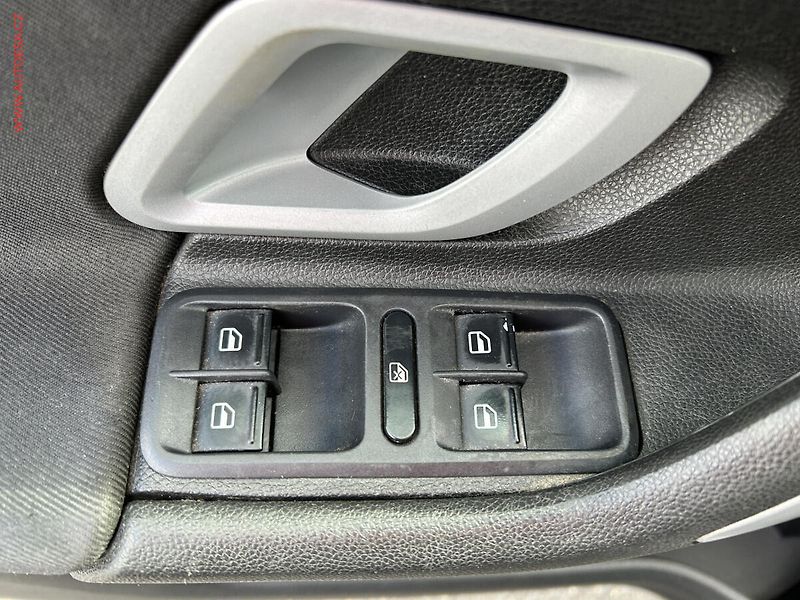 Škoda Fabia (2007) 1.6i 16V, ČR, STK4/28 - fotka 10 z 13