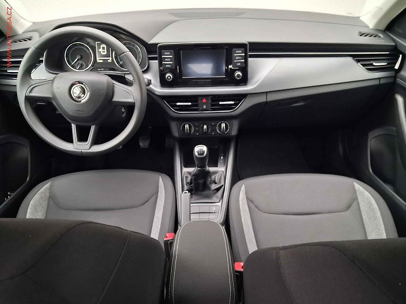 Škoda Scala (2020) 1.0 TSi, AC, park.čidla - fotka 8 z 17