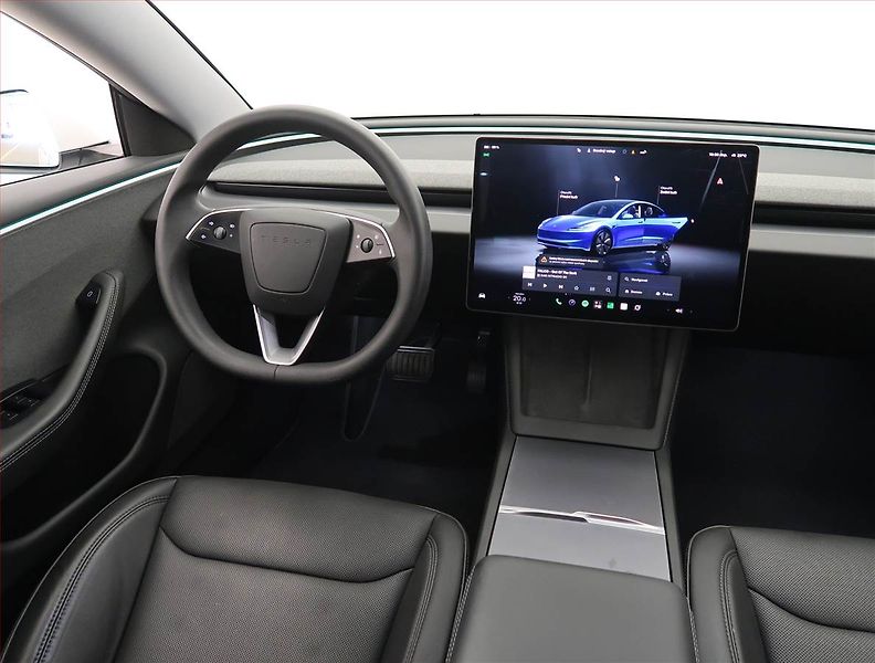 Tesla Model 3 (2025) Long Range RWD 79kWh, SoH 94% - fotka 7 z 27