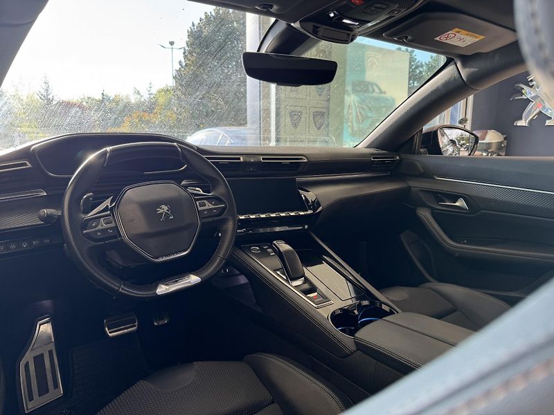 Peugeot 508 (2020) SW GT LINE HYBRID 225 e-EAT8 - fotka 11 z 21