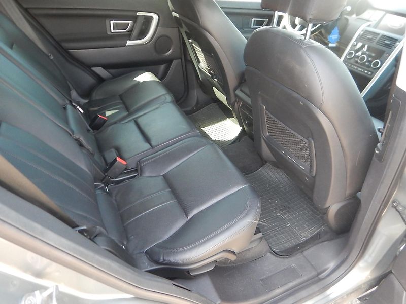 Land Rover Discovery Sport 2.0 TD4, DIGIKLIMA - fotka 12 z 22
