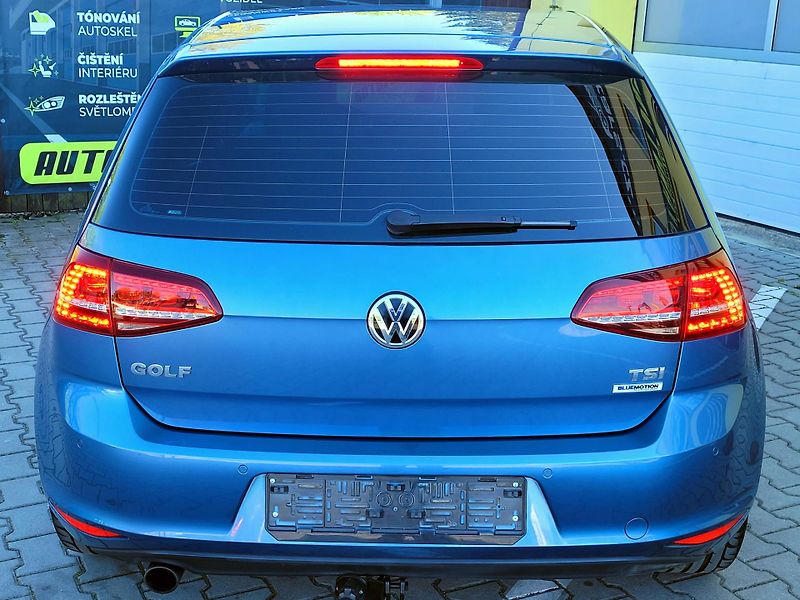Volkswagen Golf CZ, VÝBAVA, SERV.KN.CEBIA      - fotka 19 z 74