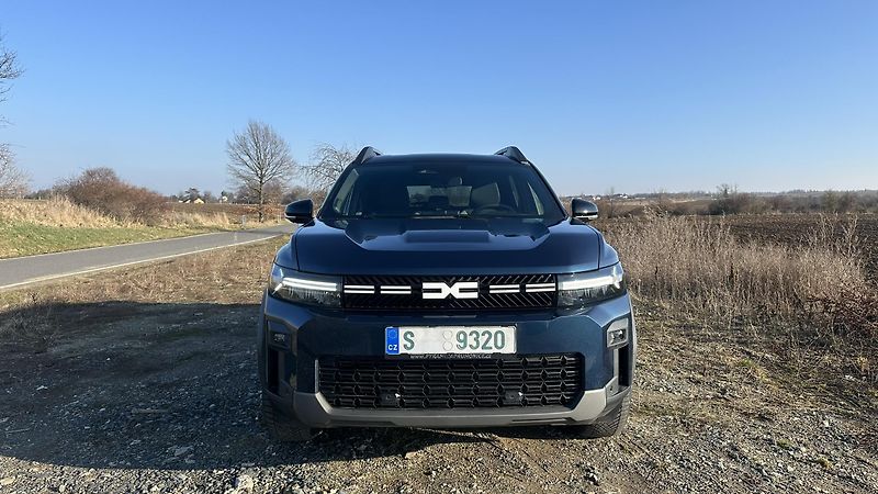 Dacia Bigster (2026) Journey Hybrid-G 150 4x4 - fotka 2 z 23