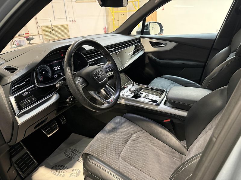 Audi Q7 3.0 55 TFSI quattro tiptronic - fotka 5 z 21
