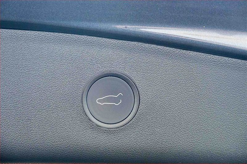 Tesla Model 3 (2022) Standard Range LFP, SoH 93% - fotka 17 z 20