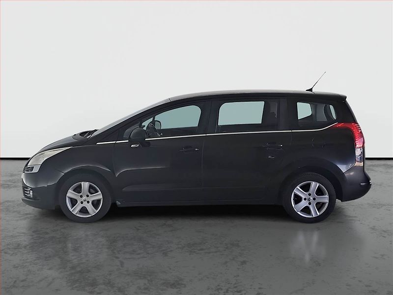 Peugeot 5008 (2011) 1.6 HDi, Serv.kniha, po STK - fotka 3 z 14