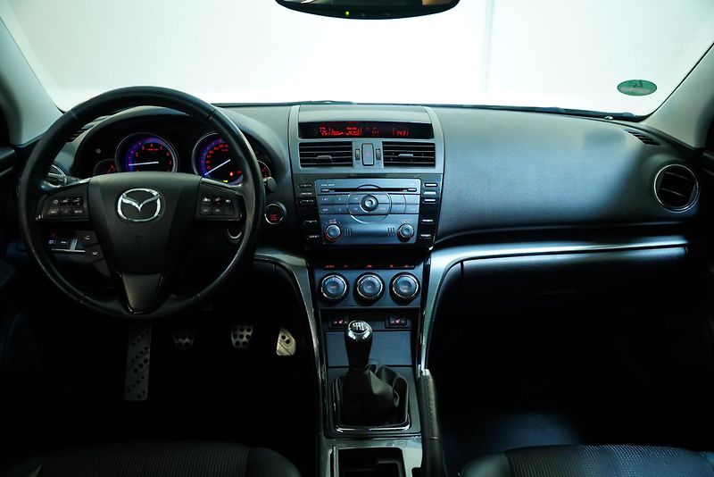 Mazda 6 - fotka 5 z 26