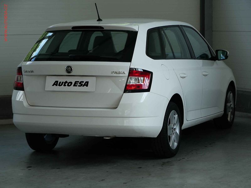 Škoda Fabia (2015) 1.4 TDi, ČR, Ambition, STK2 - fotka 4 z 19