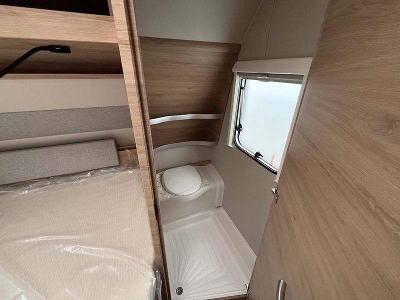 Knaus (2027) Südwind 540 FDK BLACK SELECTIO - fotka 6 z 6