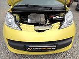 Peugeot 107 1,0 i 77tKm KLIMA SERVO - náhled 19