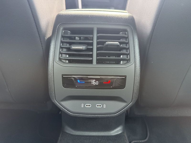Cupra Formentor (2026) 1.5 eTSI DSG - fotka 27 z 33