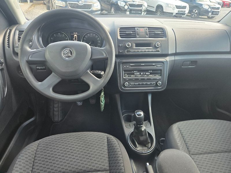 Škoda Roomster (2013) 1.2 TSI Serviska - fotka 13 z 26