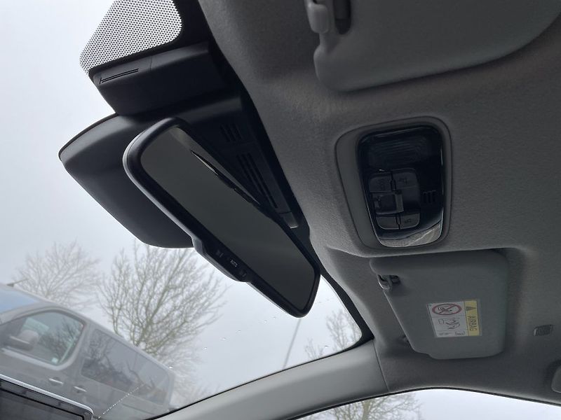 Toyota Yaris Cross 1.5 Hybrid Comfort ODBĚR IHNED - fotka 27 z 27