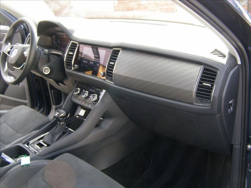 Škoda Kodiaq 2,0   TDI 52000KM STYLE odpoce - fotka 33 z 44
