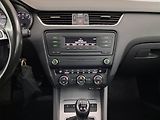 Škoda Octavia (2013) 2.0 TDI, 4X4, Tempomat - náhled 12