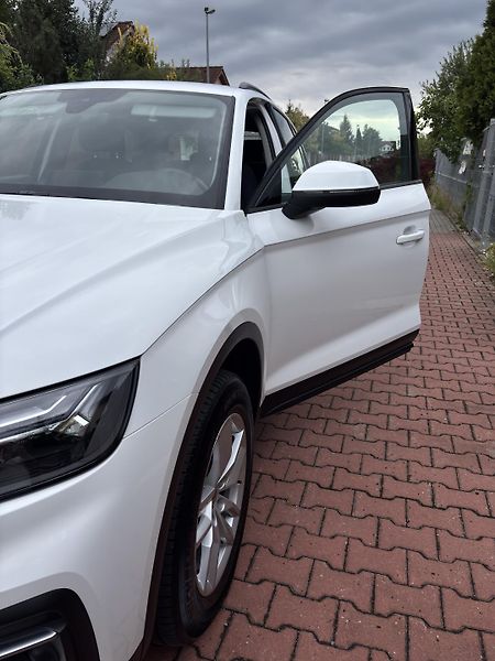 Audi Q5 (2023) 2.0 55TFSI e 220kW 4x4 - fotka 3 z 25