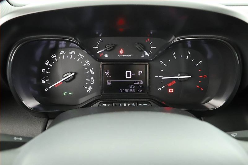 Citroën C3 Aircross (2021) 1.2 PureTech, Automat - fotka 8 z 17