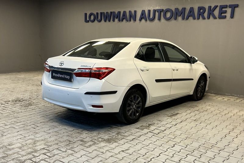Toyota Corolla 1.6 ACTIVE TREND+ - fotka 2 z 16