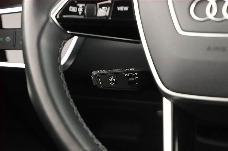 Audi A6 Allroad (2022) 55 TDI - fotka 24 z 31