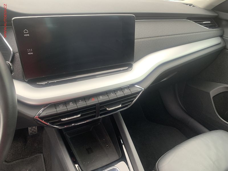 Škoda Octavia (2020) 2.0 TDi, Style, DSG, LED - fotka 14 z 19