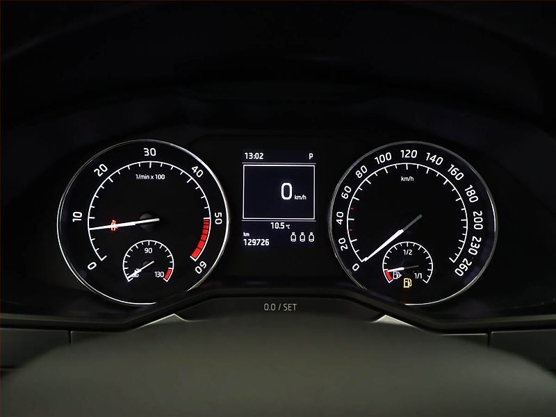 Škoda Superb (2016) Style 2.0 TDI, Automat - fotka 9 z 18
