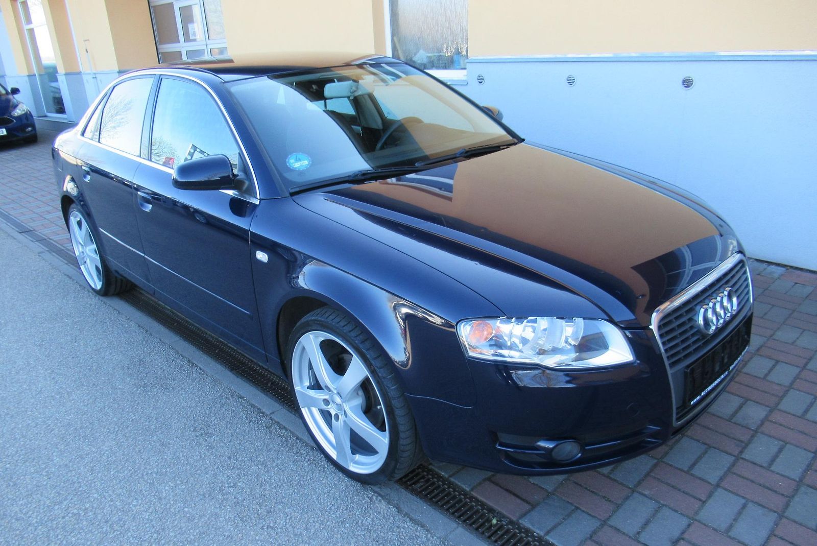 Audi A4 1.9 TDi AUT.KLIMA VYHŘ.SEDAČKY
