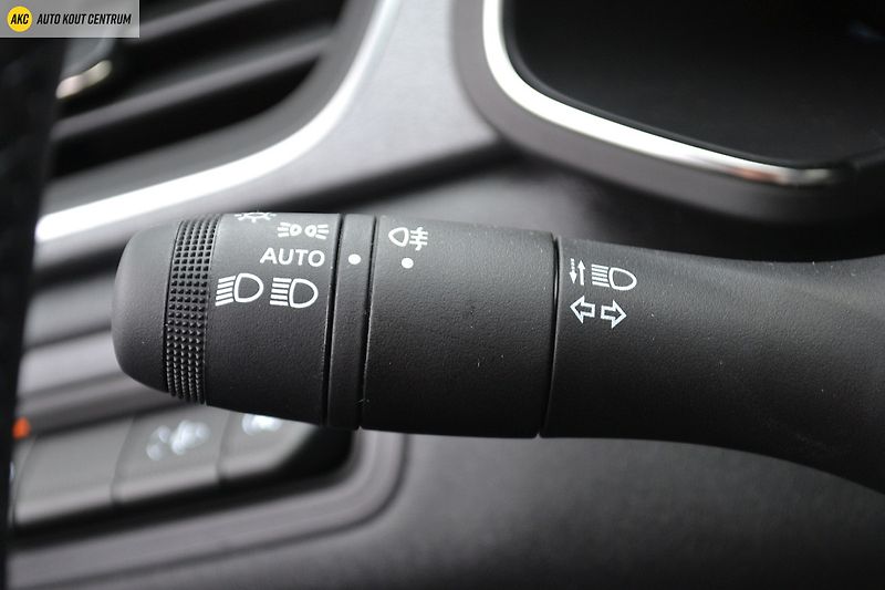 Renault Captur Techno TCe 90 - fotka 43 z 50