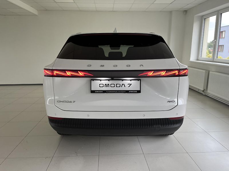 Omoda 7 (2026) 1.6 TGDI PREMIUM - fotka 7 z 14